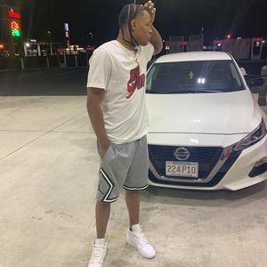 Meet your Posher, Manolo